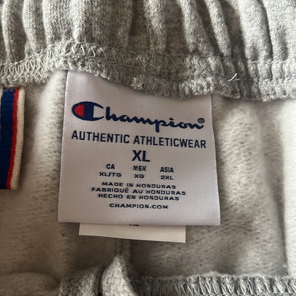 New - Champion Men’s Gray Joggers with Embroidered Logo - Picture 6 of 7